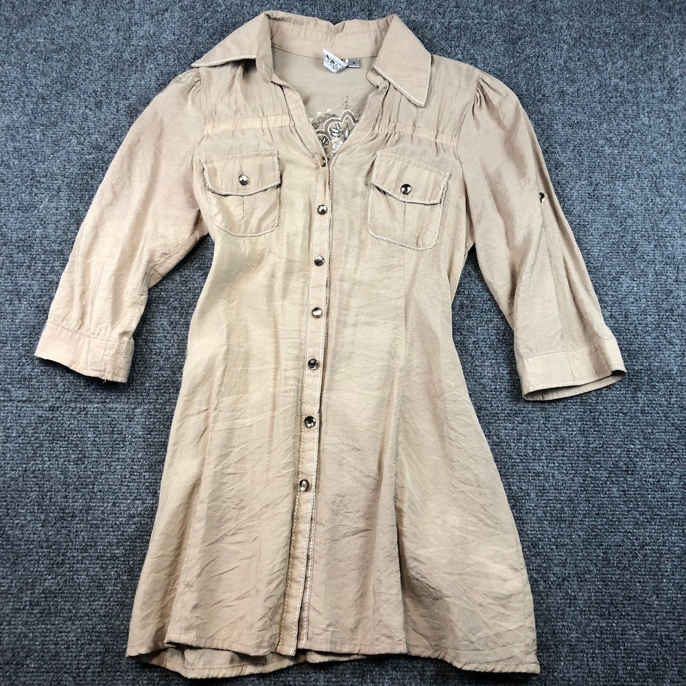 BKE Women's Small Button Front Dress Beige Embroidered Back 3/4 Sleeve